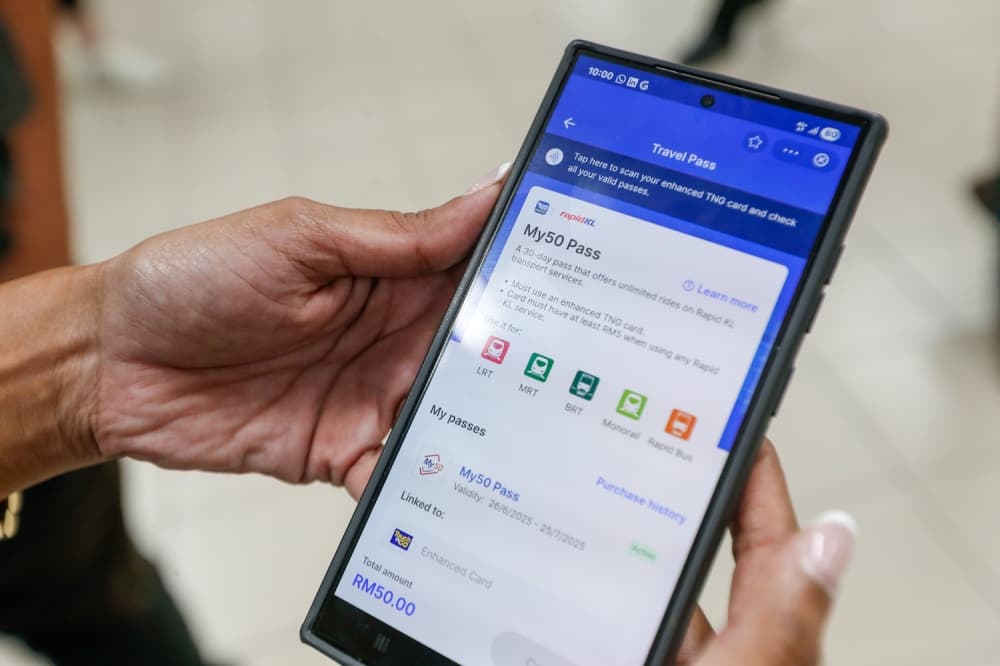 My50 stays: Govt keeps subsidised transport passes for Klang Valley commuters